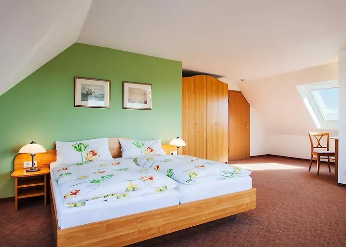 Hotel Hus Achtern Diek 3*